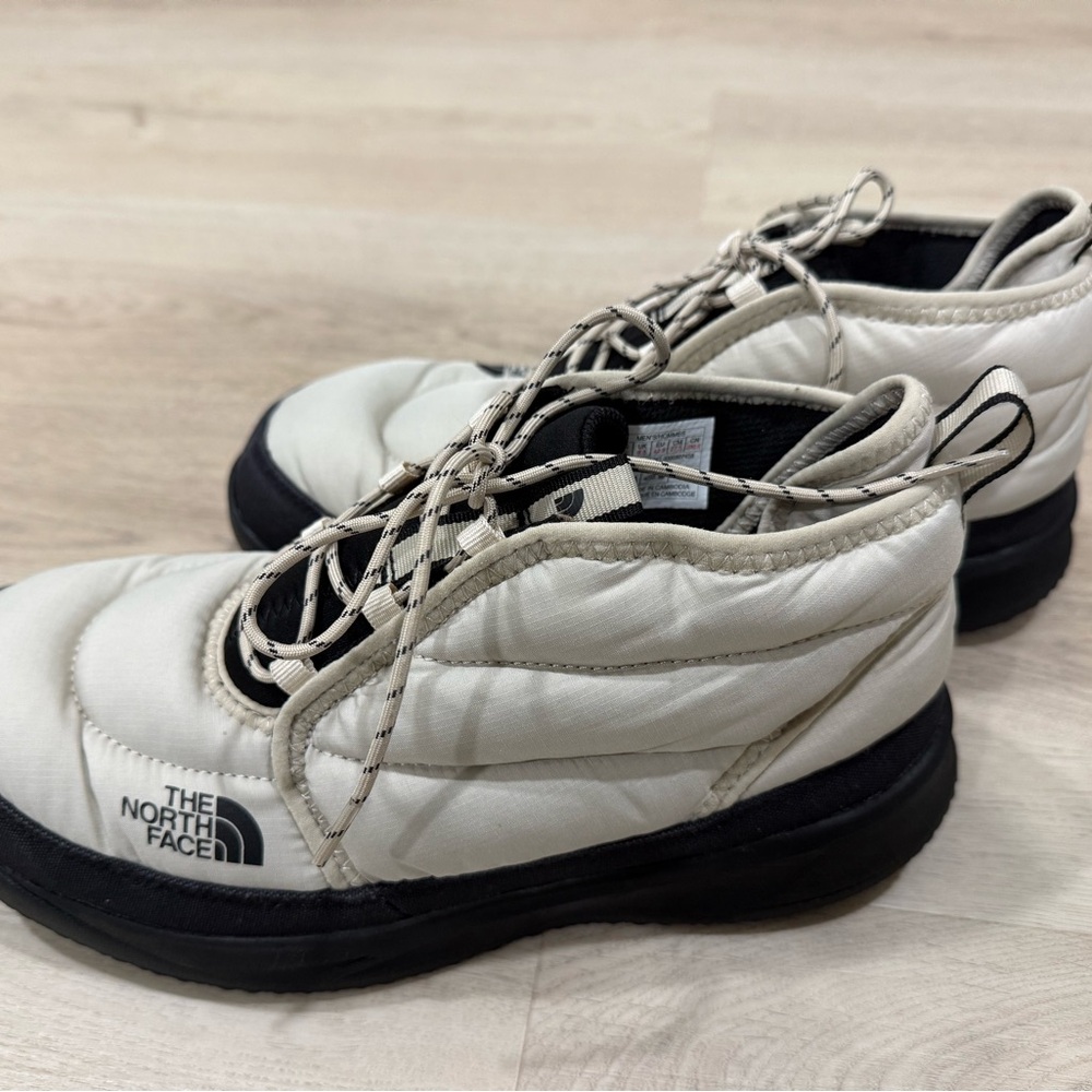 The North Face Men's NSE Chukka in Sandstone and TNF Black